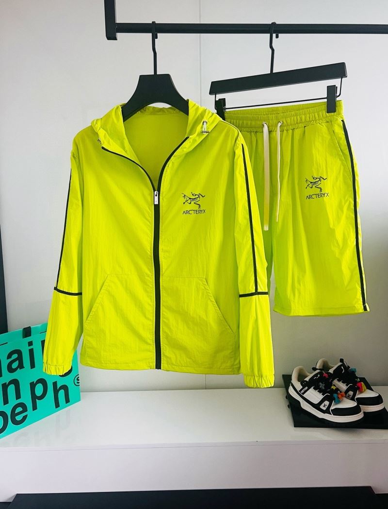 Arcteryx Sunscreen Jacket